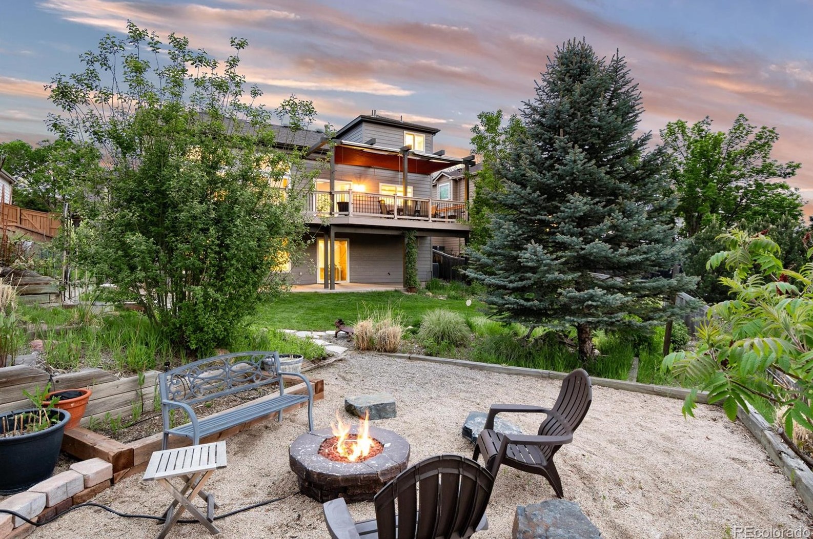 10054 Silver Maple Cir, Littleton CO 80129-5421 exterior