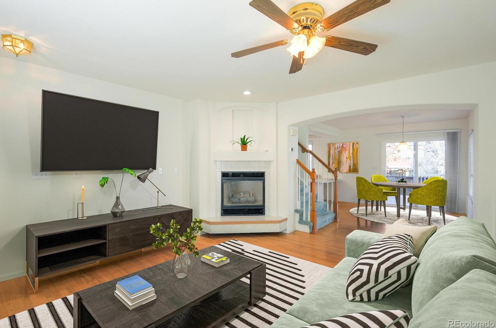 1331 Savannah Sparrow Dr, Littleton, CO 80129-5630