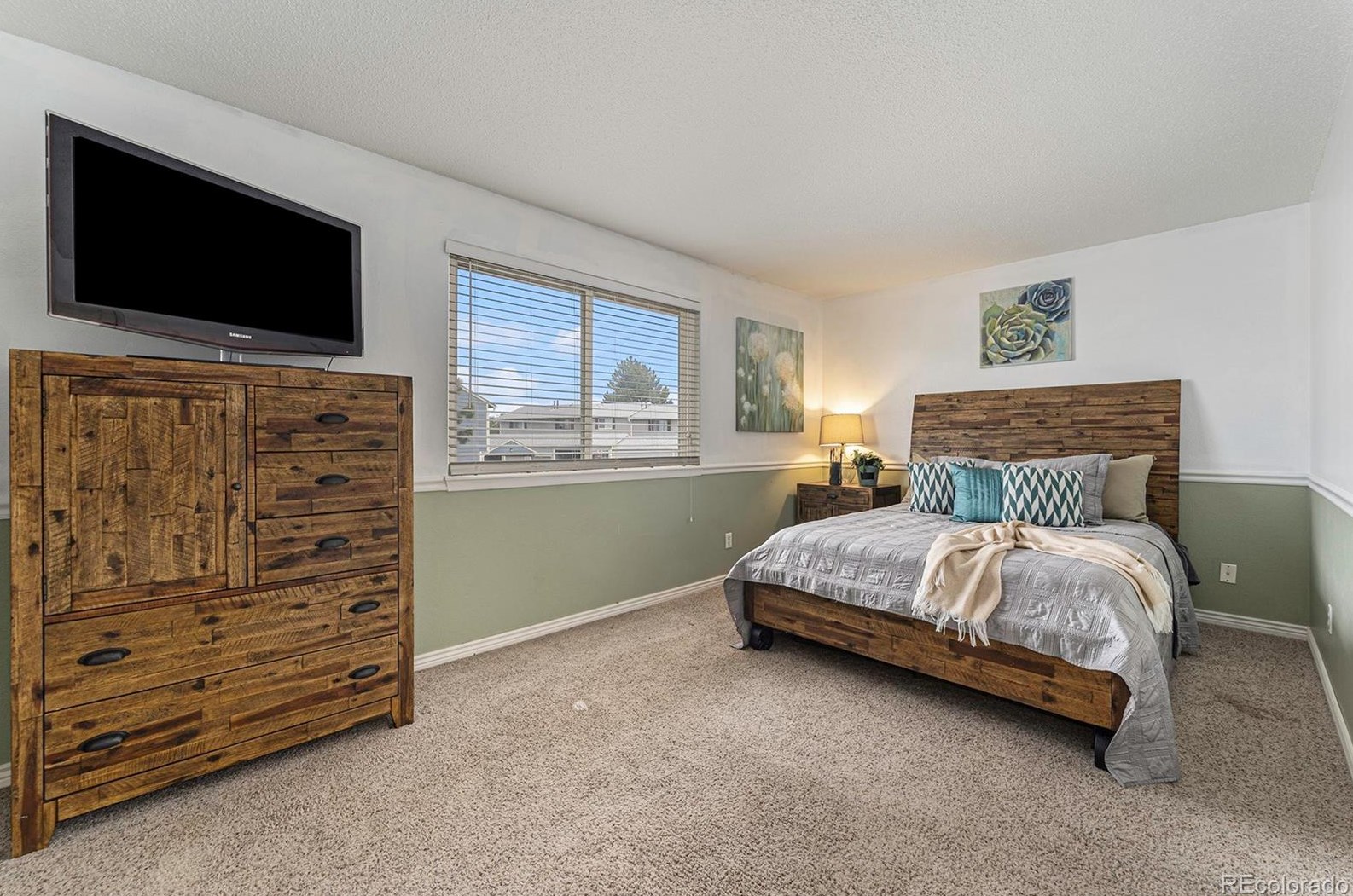 8642 Carr Loop, Arvada CO  80005-1575 exterior