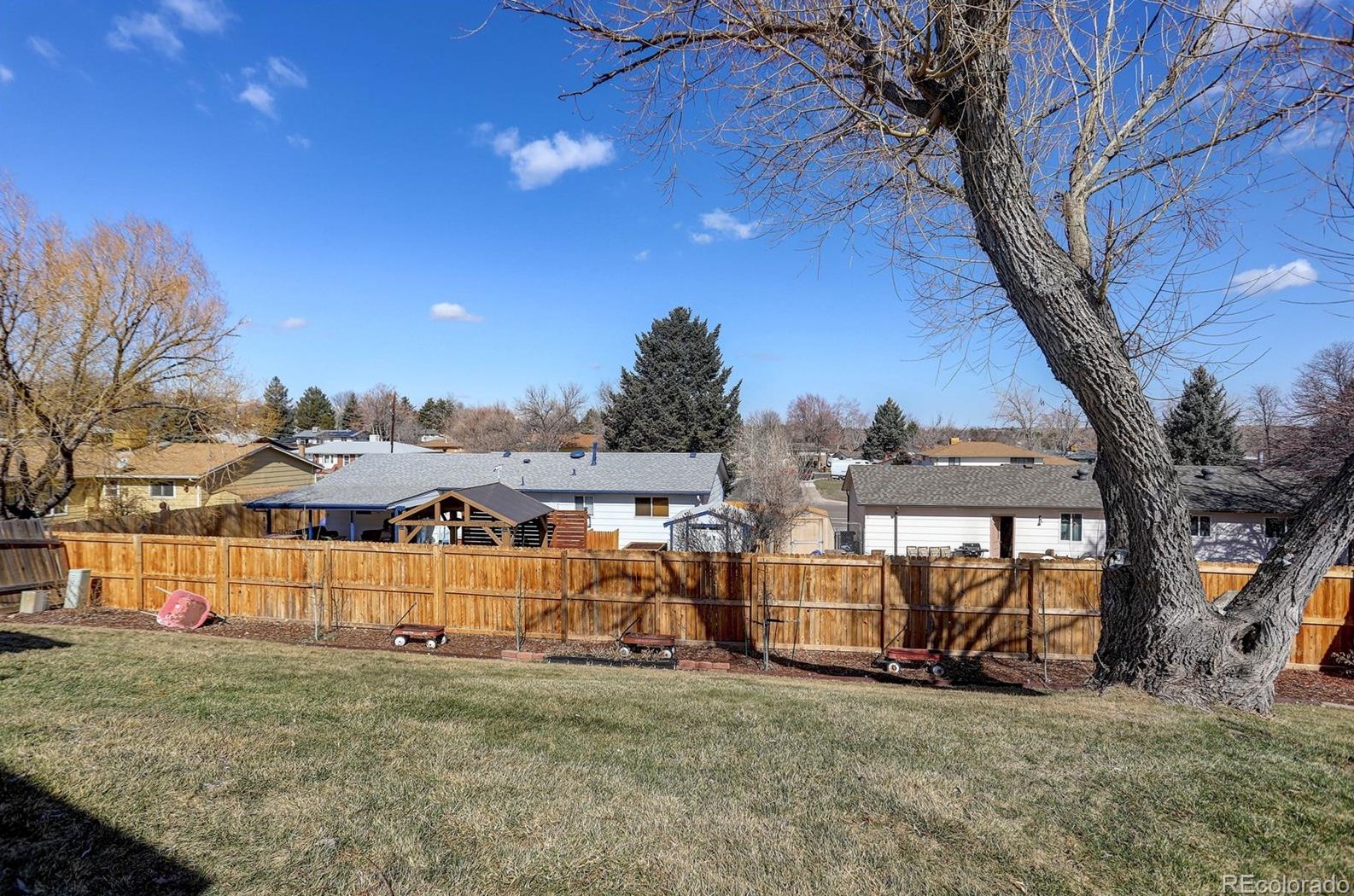 6207 75th Dr, Arvada CO  80003-2803 exterior