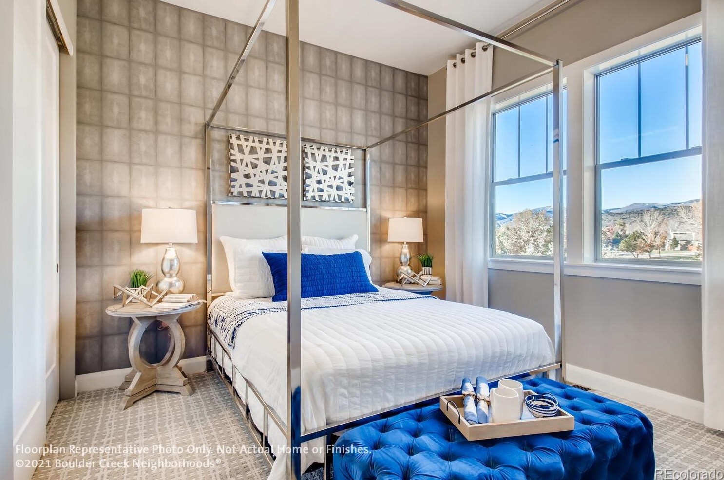 10352 Cooper Dr, Littleton CO 80127-4863 exterior