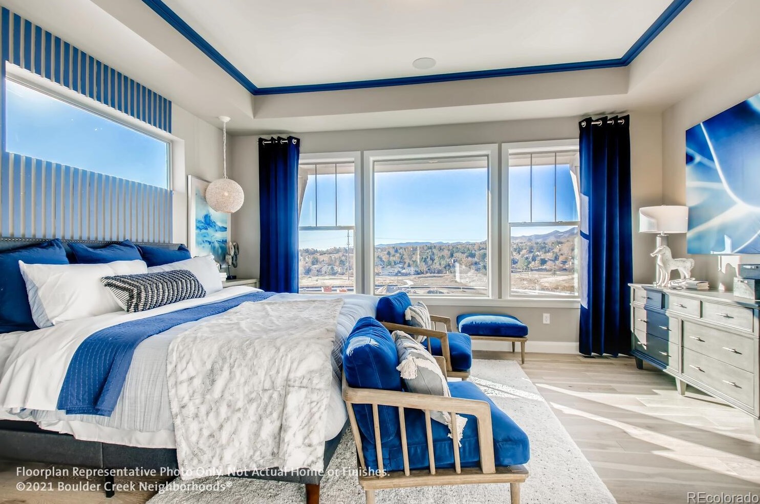 10352 Cooper Dr, Littleton CO 80127-4863 exterior