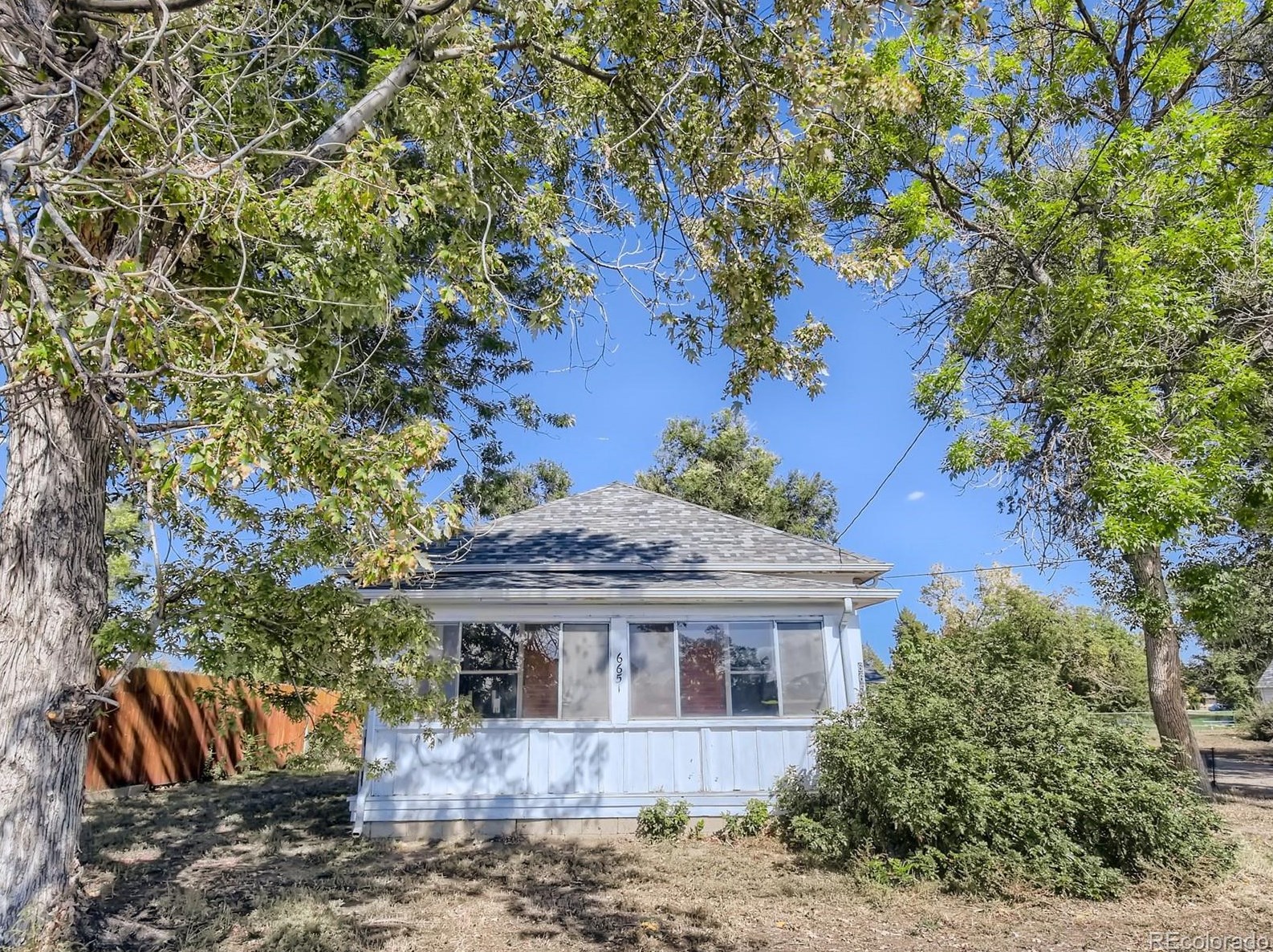 6651 W 52nd Ave, Arvada, CO 80002