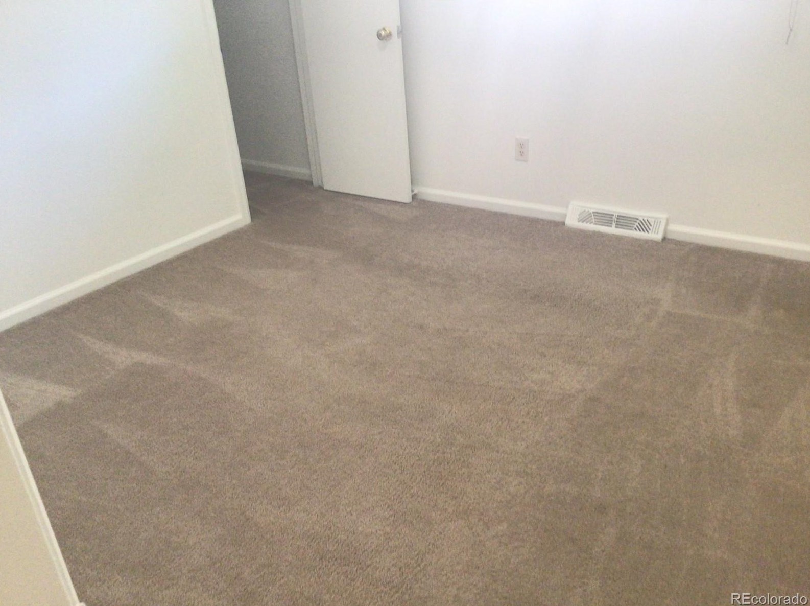 5847 Newcombe Ct, Arvada CO  80004-4720 exterior