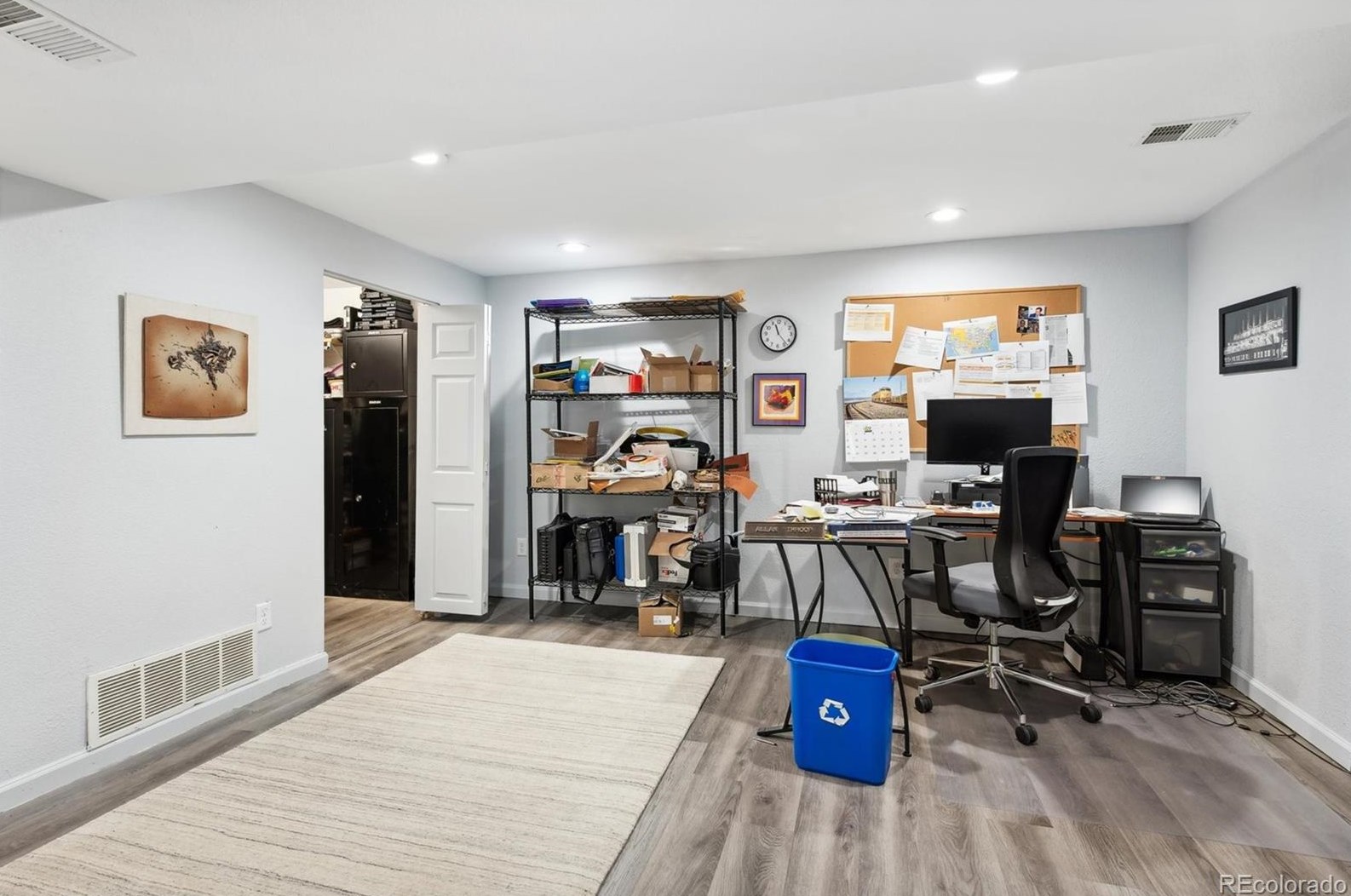 1676 Hermosa Dr, Littleton CO 80126-4213 exterior