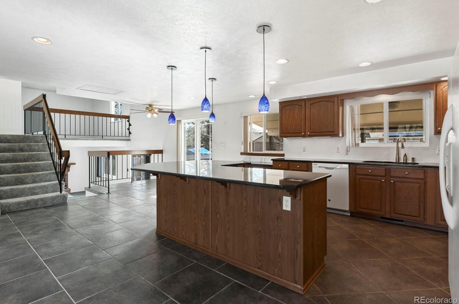 6833 Coors St, Arvada CO  80004-1152 exterior