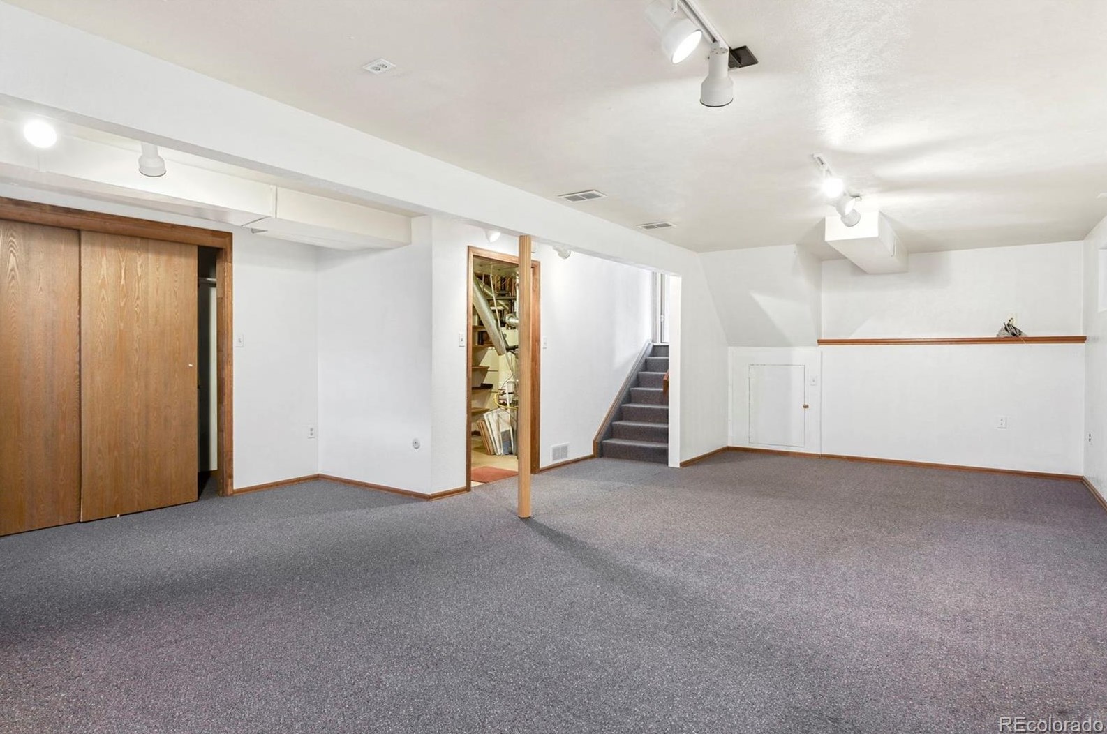 6833 Coors St, Arvada CO  80004-1152 exterior