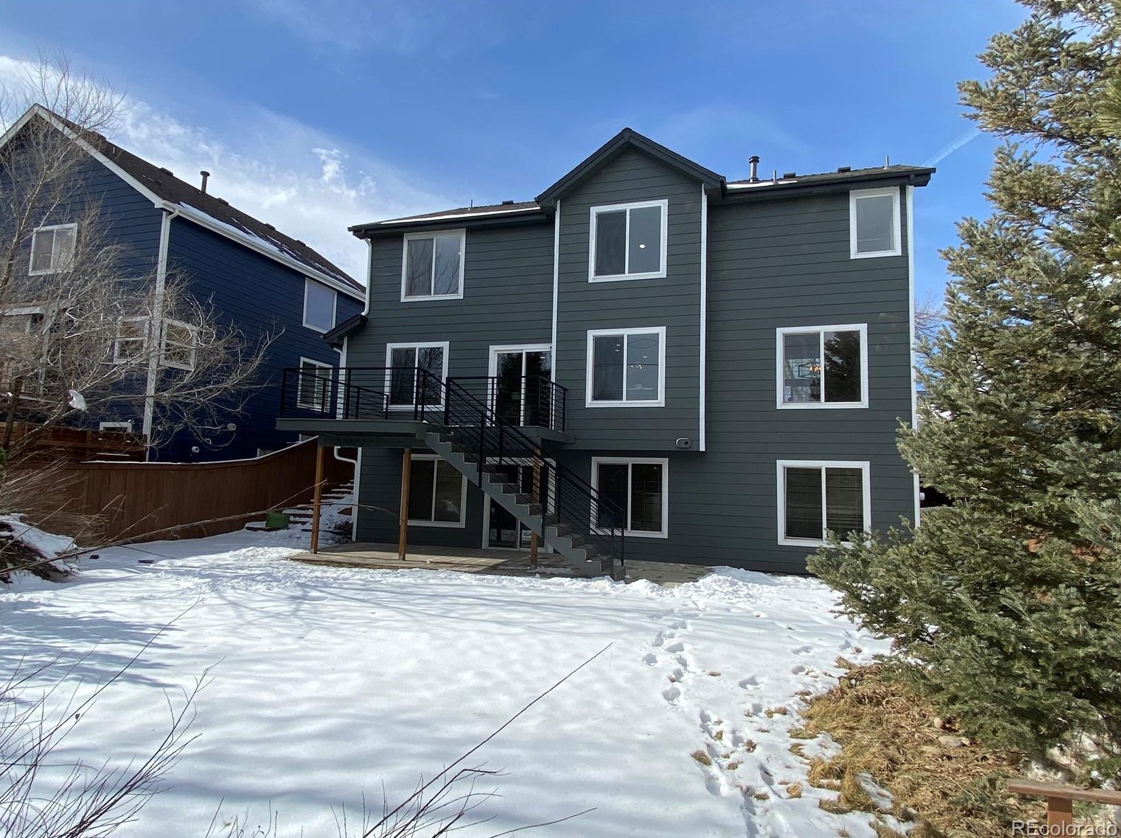 8752 Carr Way, Littleton CO  80128-6965 exterior