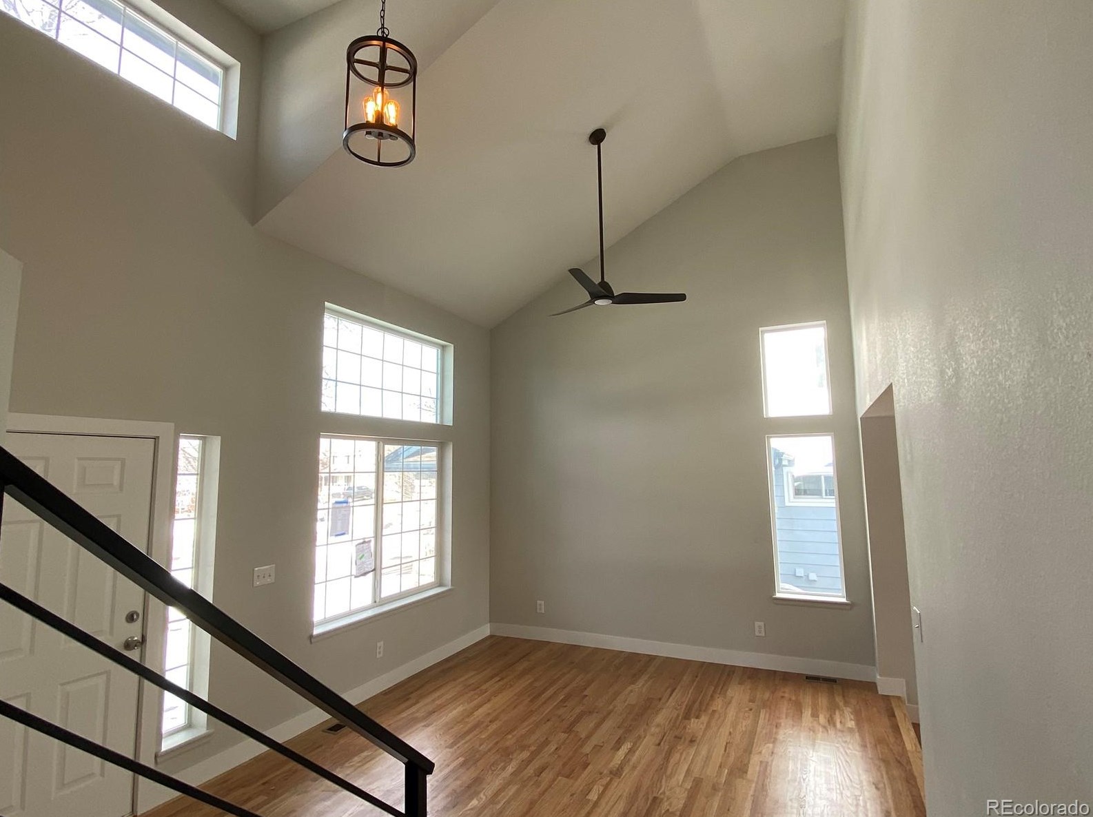 8752 Carr Way, Littleton CO  80128-6965 exterior