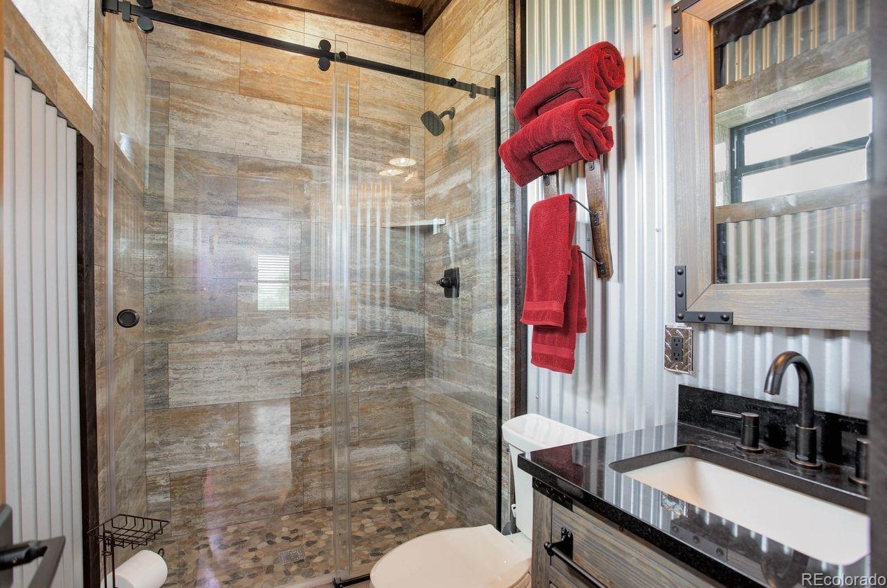 6803 Chatfield Ln, Littleton CO 80125-9612 exterior