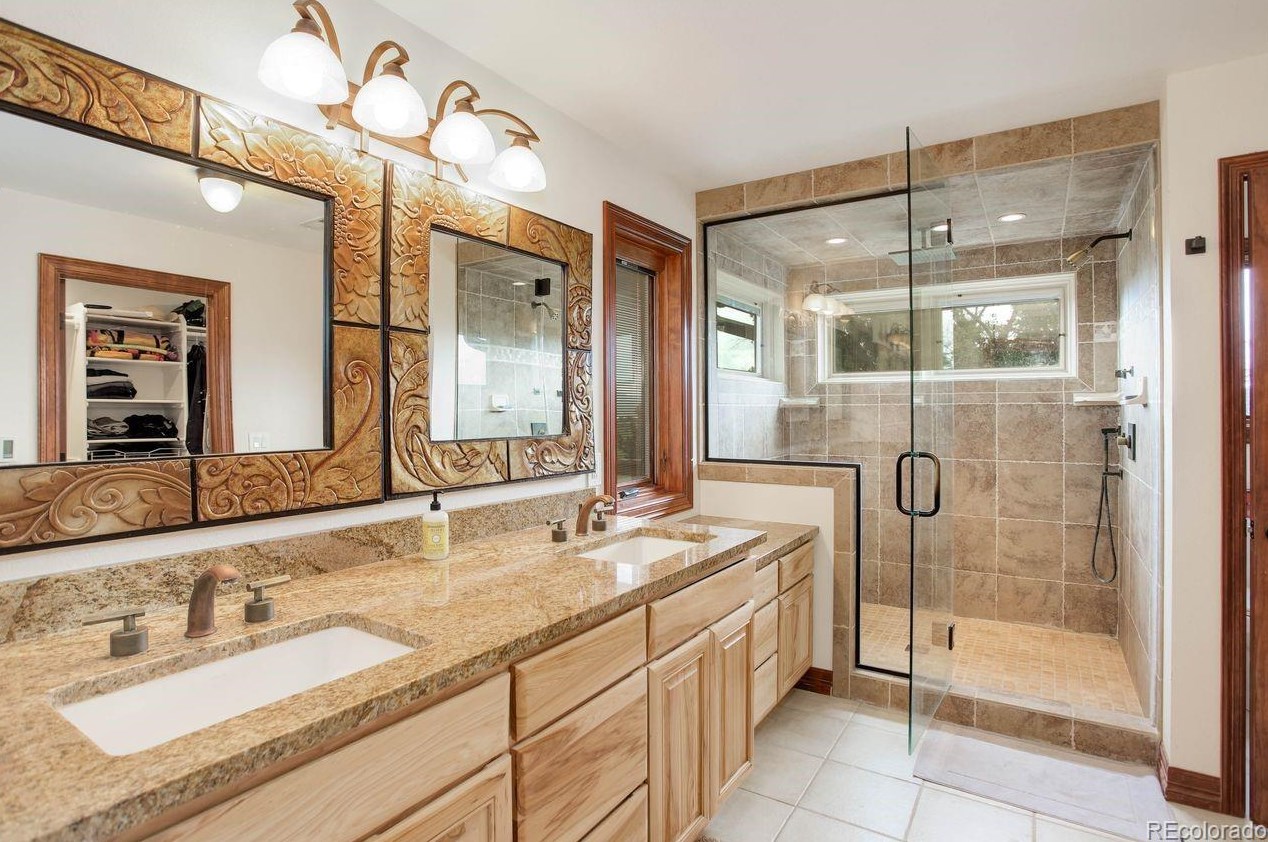 6803 Chatfield Ln, Littleton CO 80125-9612 exterior