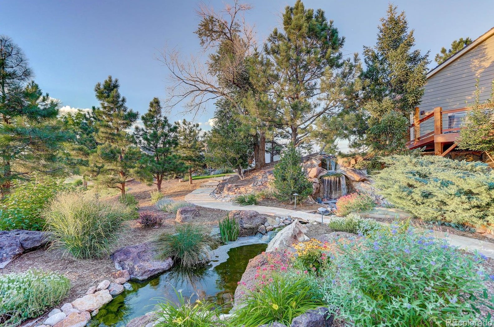 6803 Chatfield Ln, Littleton CO 80125-9612 exterior