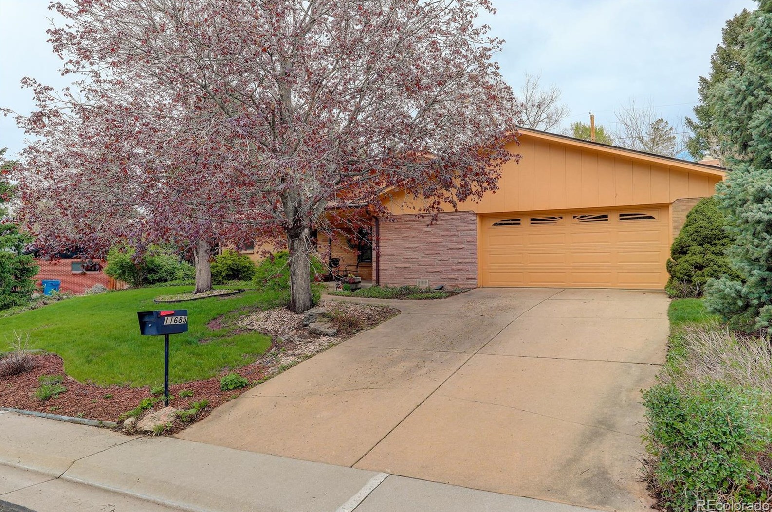 11685 W 22nd Pl, Denver, CO 80215