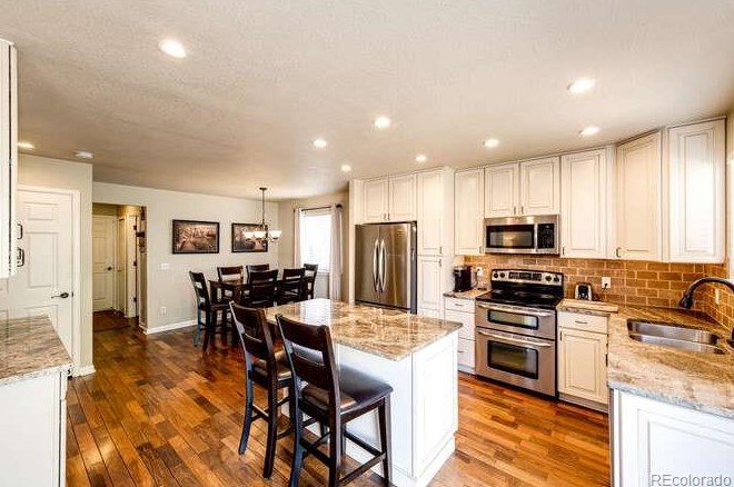 2016 Ashwood Pl, Littleton CO 80129-6320 exterior