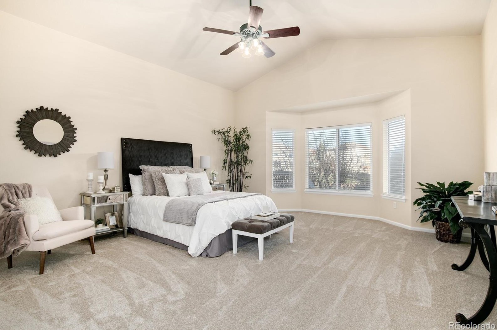 9618 Brook Hill Ln, Littleton CO 80124-5546 exterior