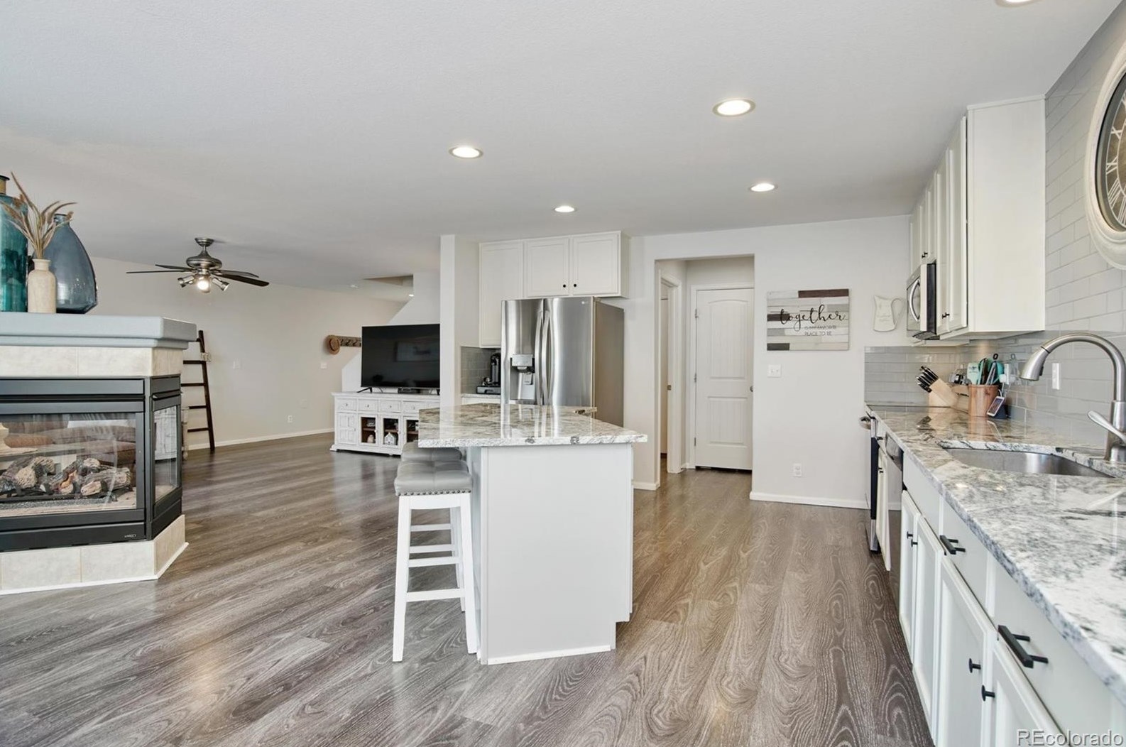 6129 Turnstone Pl, Castle Rock CO  80104-5273 exterior