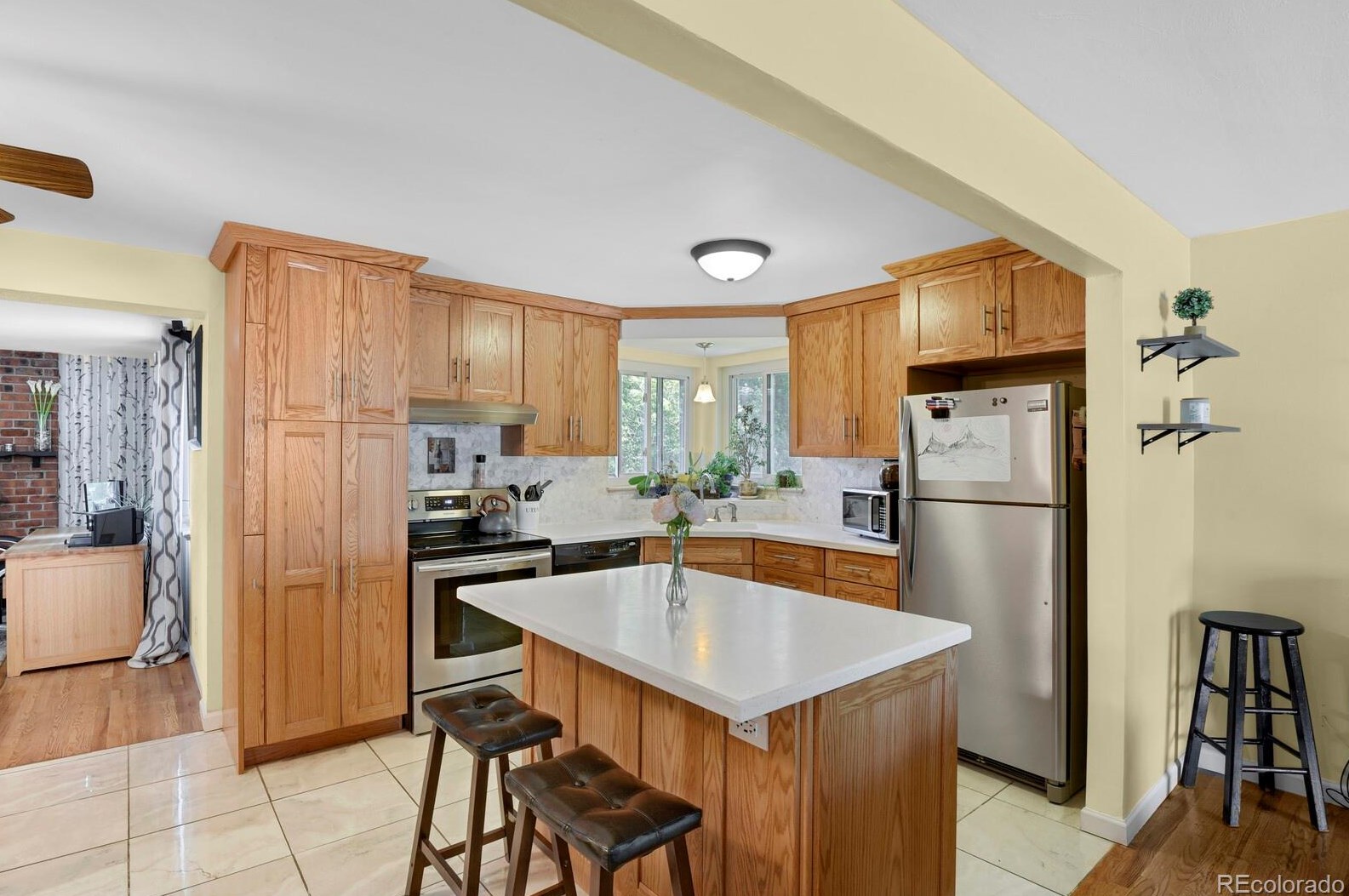 6524 Upham St, Arvada CO  80003-4430 exterior