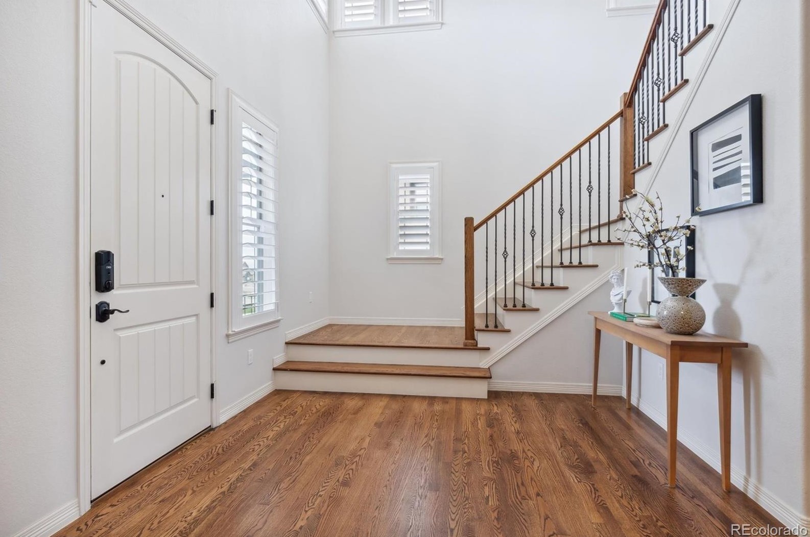 10718 Manorstone Dr, Littleton CO  80126-5718 exterior