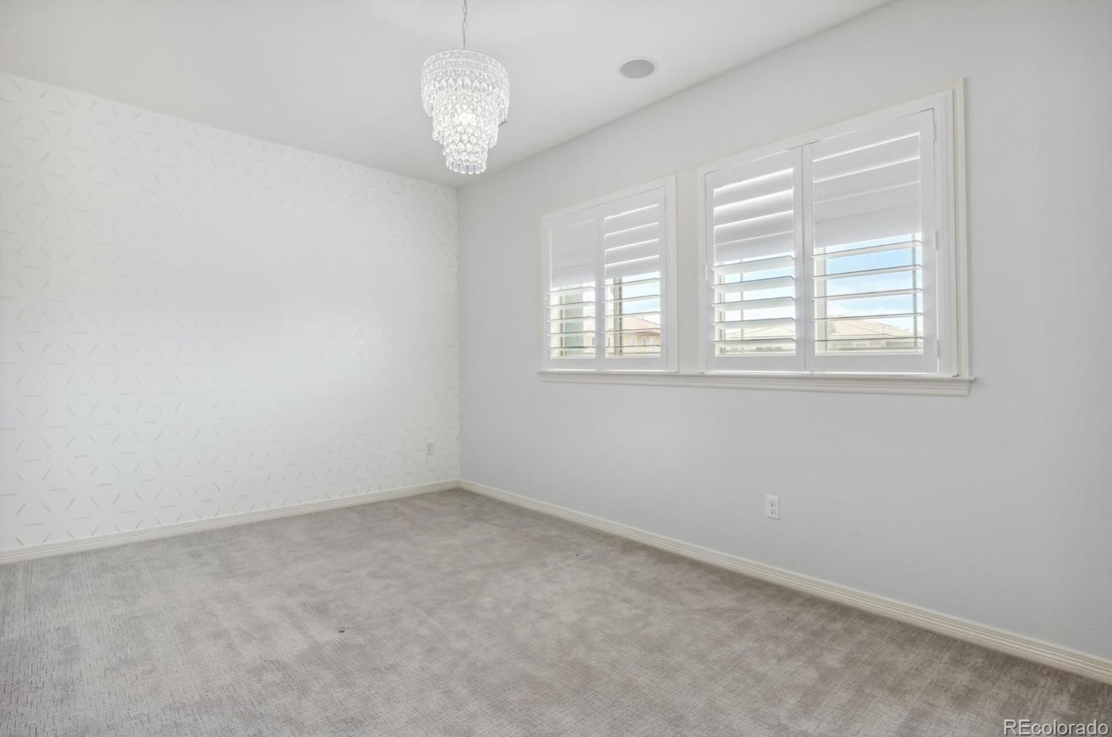 10718 Manorstone Dr, Littleton CO  80126-5718 exterior