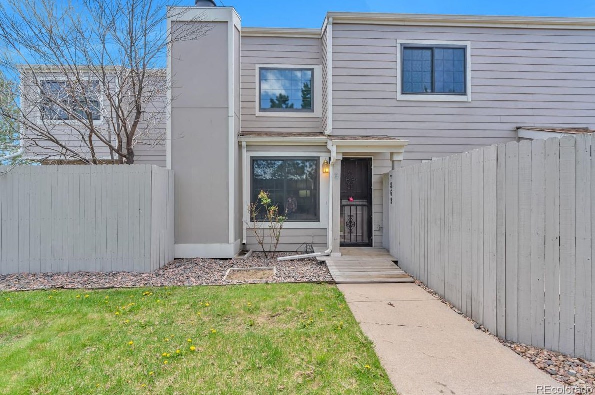 7863 87th Dr, Arvada, CO 80005-1629