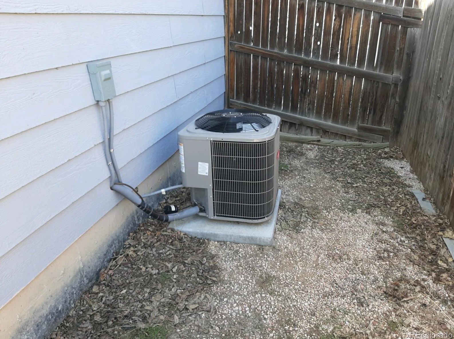 62 Heritage Ave, Castle Rock CO 80104-8823 exterior