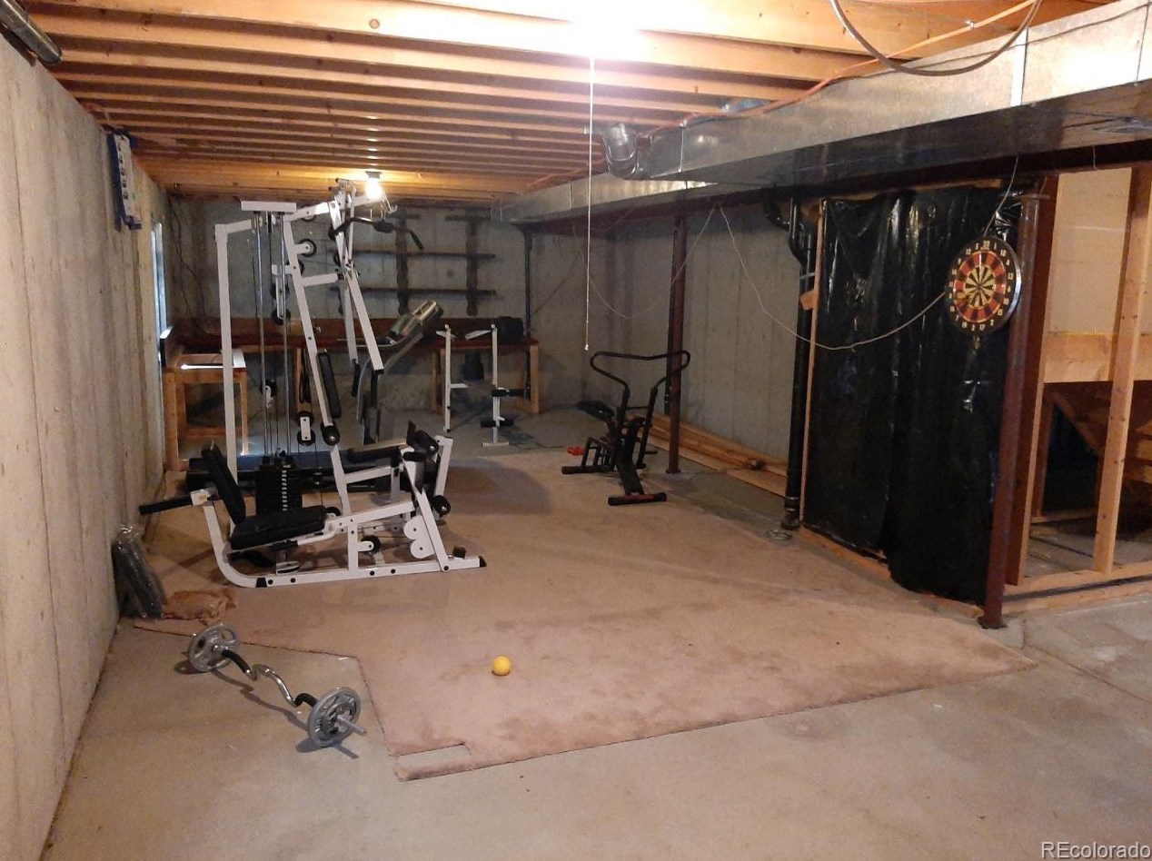 62 Heritage Ave, Castle Rock CO 80104-8823 exterior