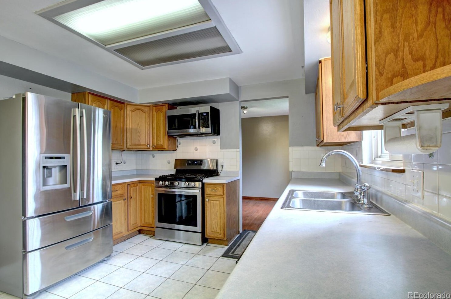 4991 Fld Way, Littleton CO 80127-8528 exterior