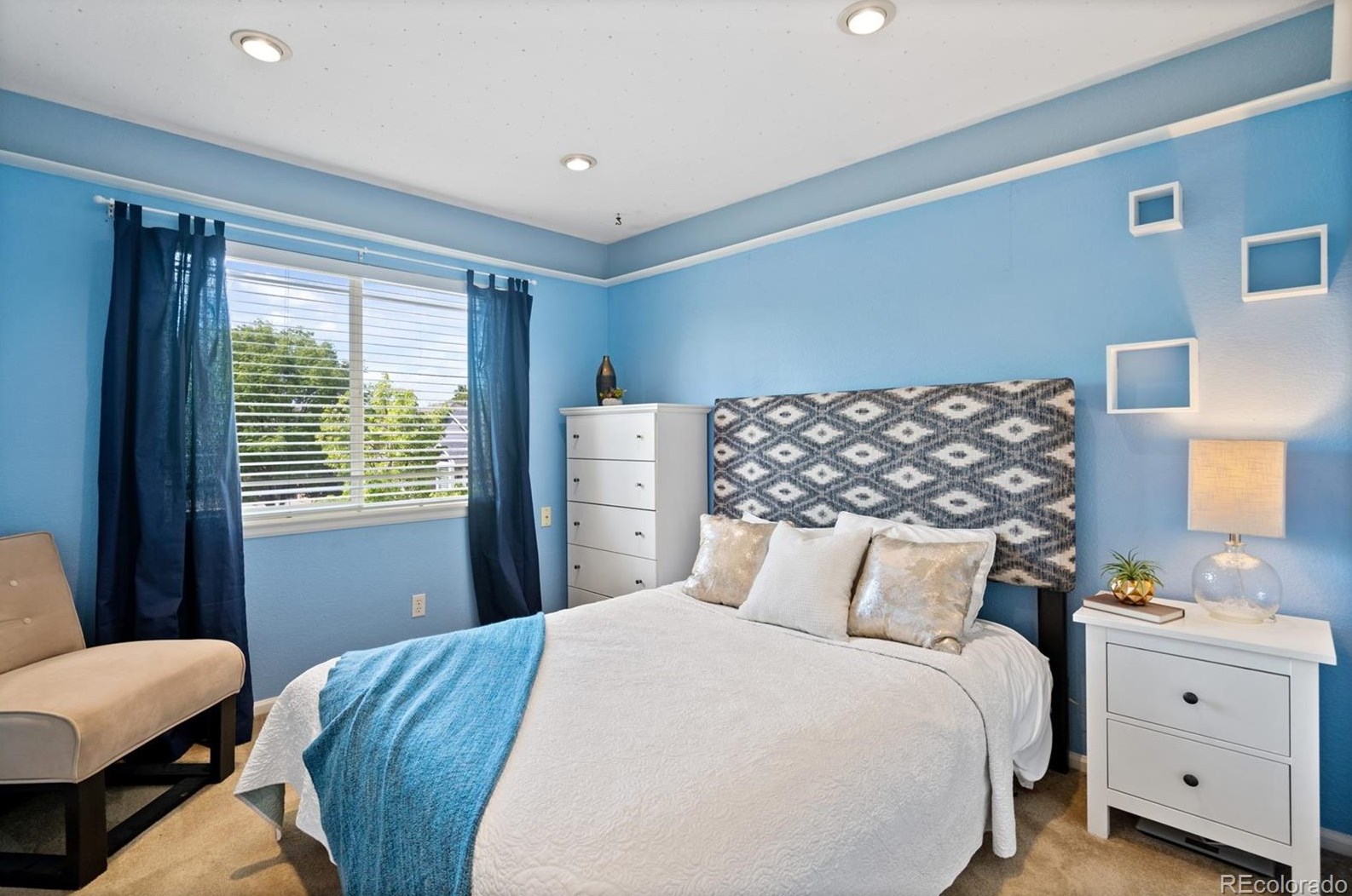 6645 Berry Ave, Littleton CO 80123-0820 exterior