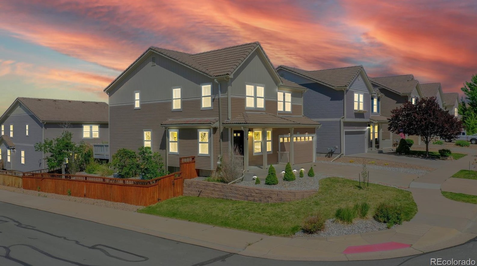 1854 Morningview Ln, Castle Rock CO  80109-3641 exterior