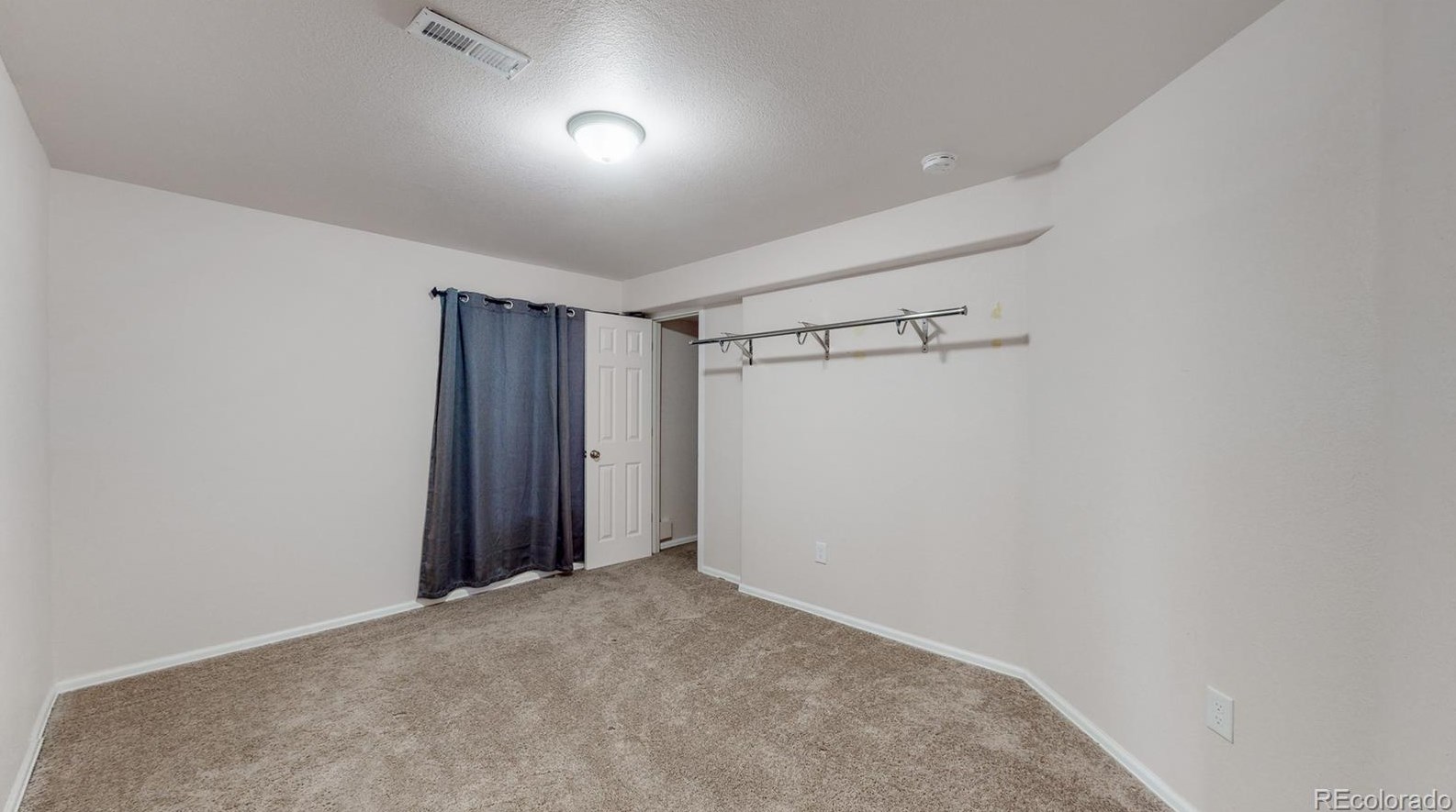 1854 Morningview Ln, Castle Rock CO  80109-3641 exterior