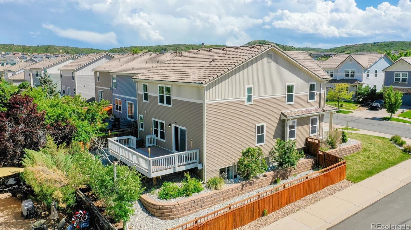 1854 Morningview Ln, Castle Rock CO  80109-3641 exterior