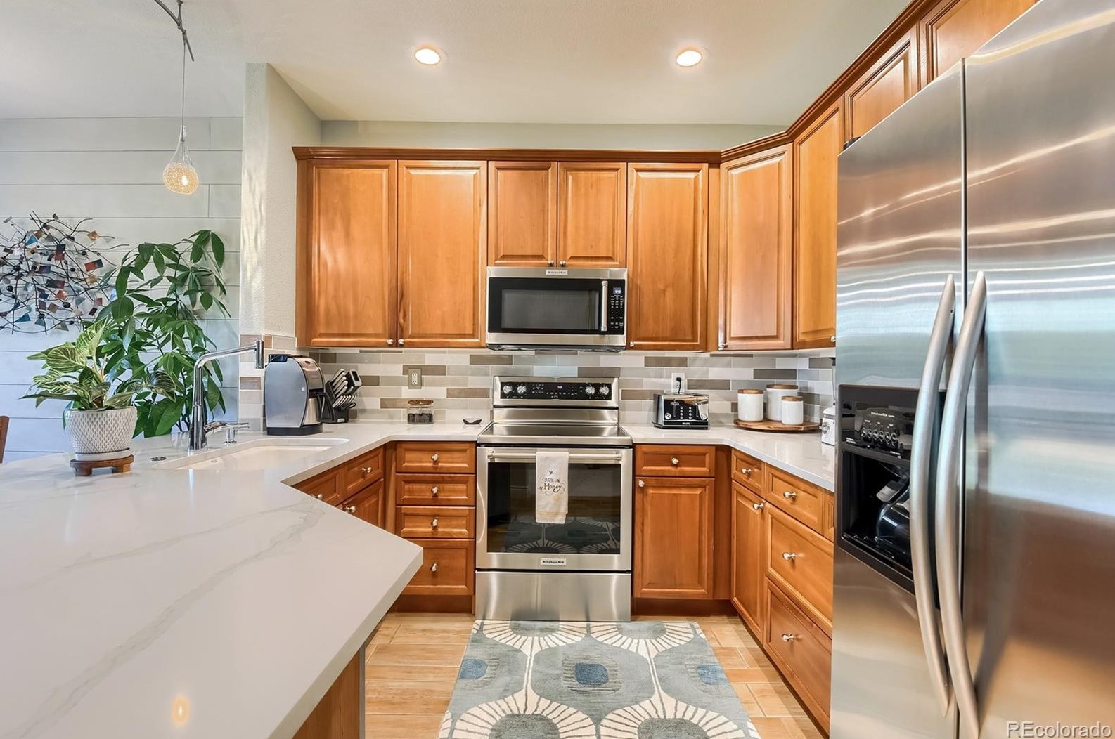 4333 Queen Ct, Littleton CO 80127-3302 exterior