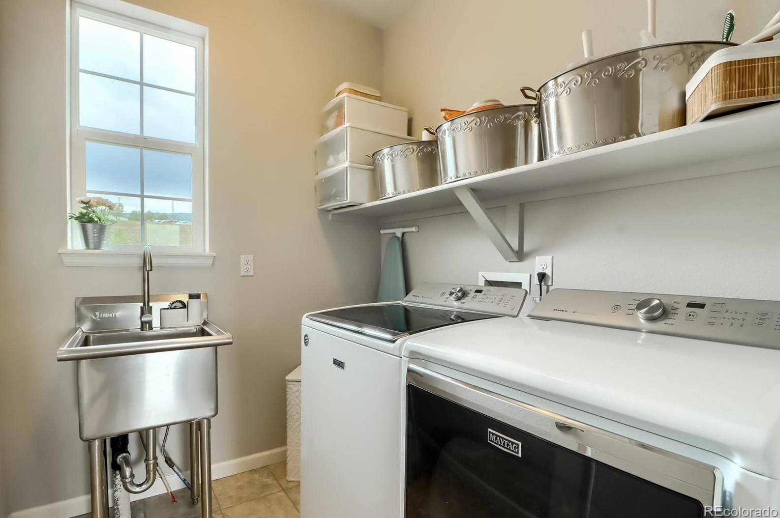 11912 Quarles Ave, Littleton CO 80127 exterior