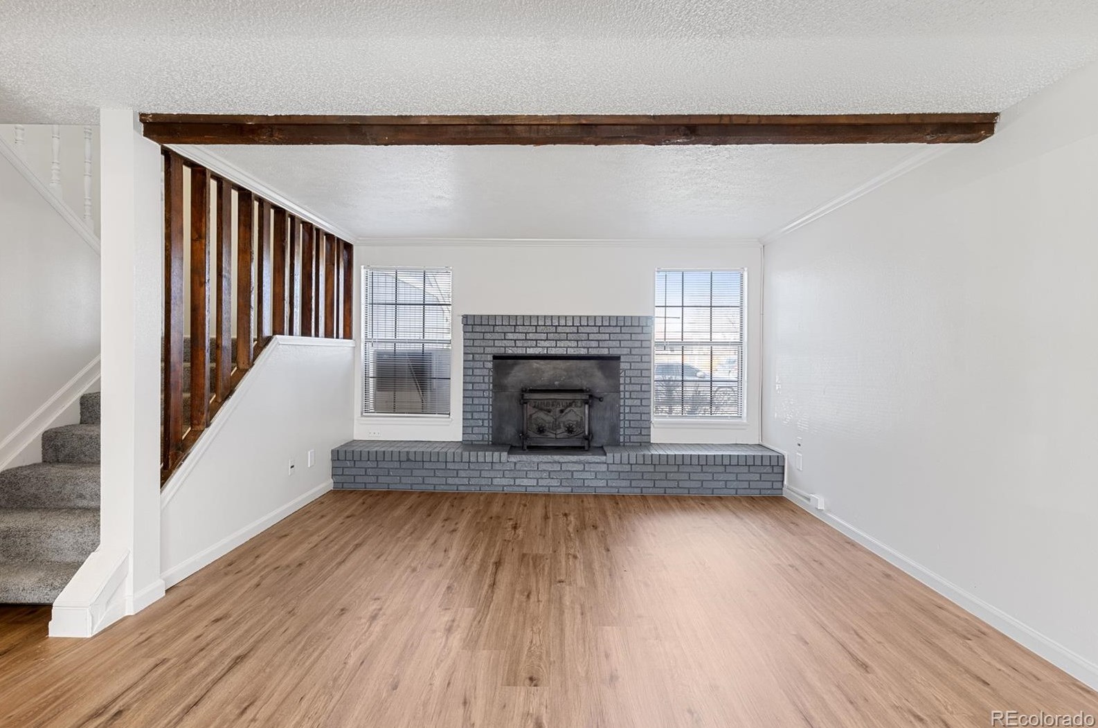 1354 Dogwood Ln, Longmont, CO 80501-3312
