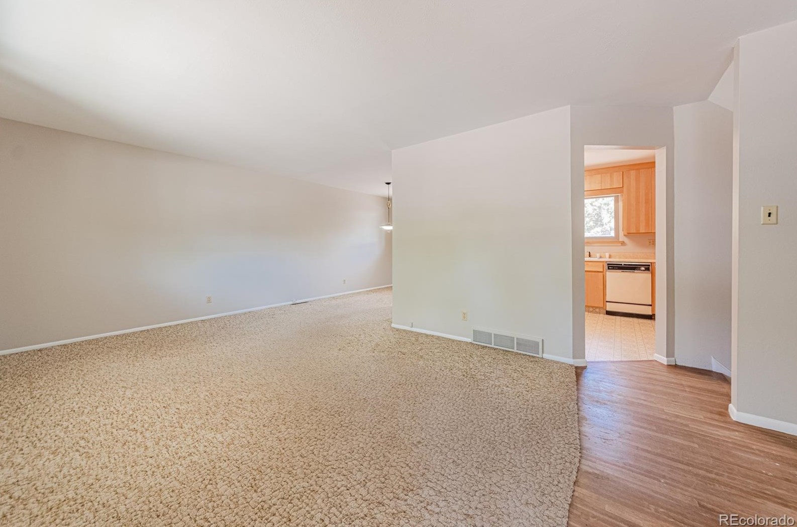 2121 Alpine Dr, Colorado Springs, CO 80909-2171
