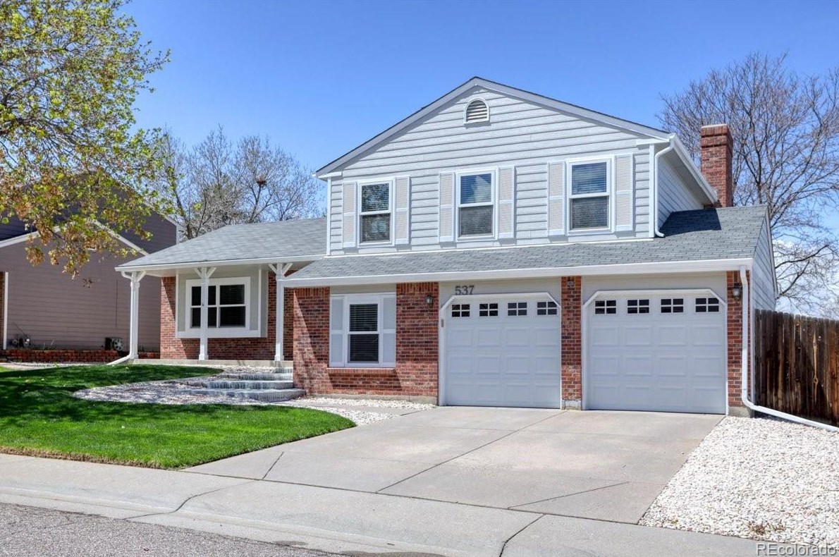 537 Phillips Dr, Littleton, CO 80122-2871