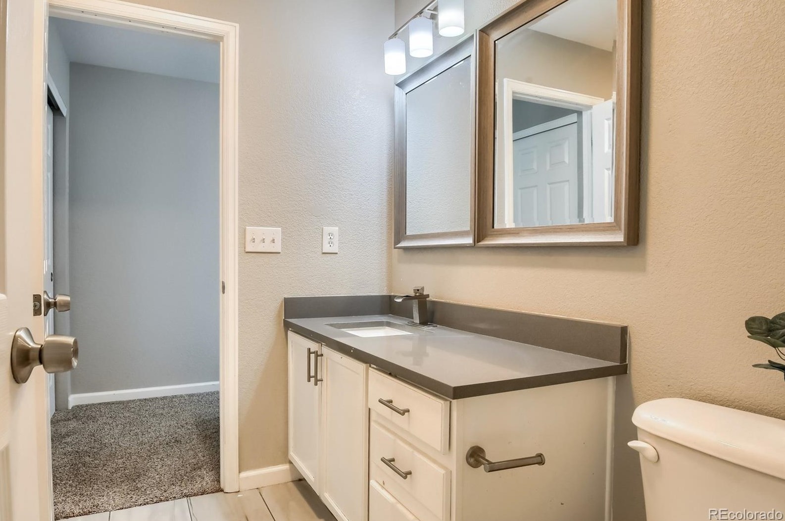 1903 Asoka St, Strasburg CO  80136-7722 exterior