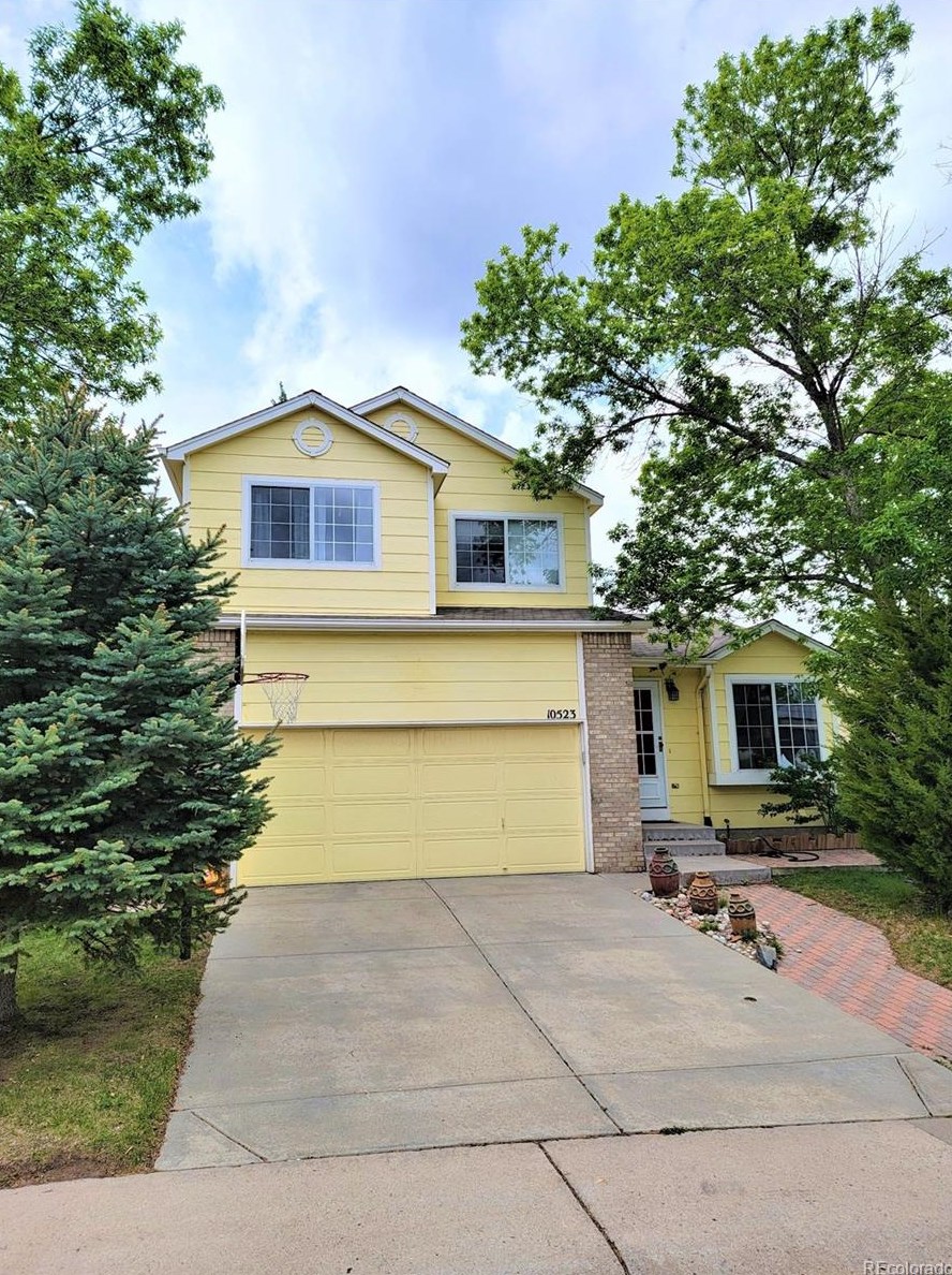 10523 Hyacinth Pl, Littleton CO  80129-4685 exterior