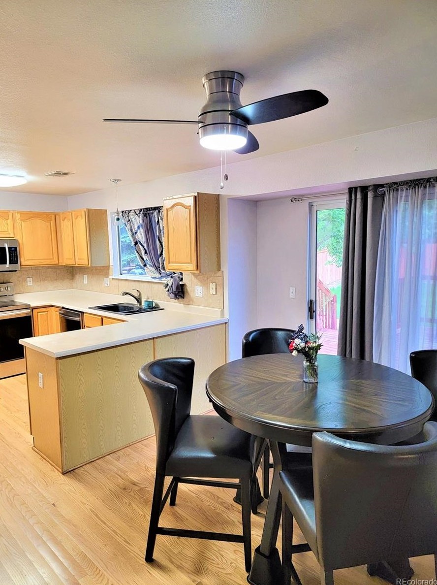 10523 Hyacinth Pl, Littleton CO  80129-4685 exterior