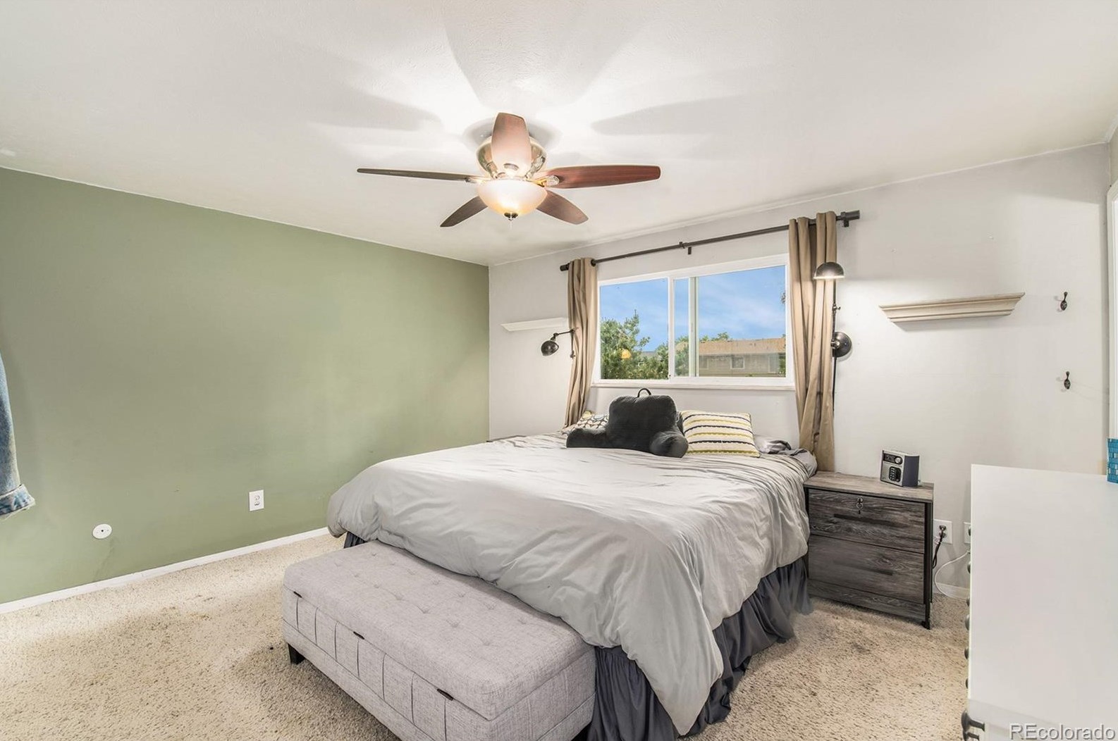 7026 Rowland Ave, Littleton CO 80128-4722 exterior