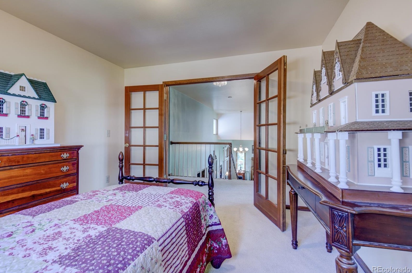 7913 Franklin Ct, Littleton CO 80122-3252 exterior