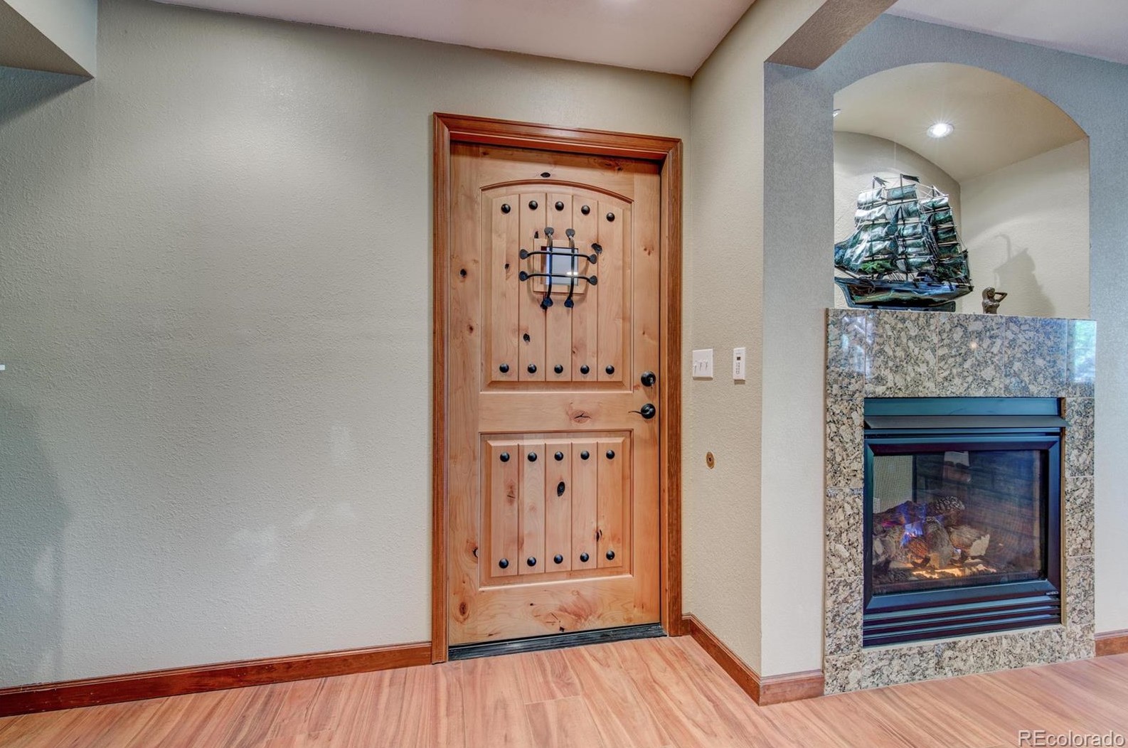 7913 Franklin Ct, Littleton CO 80122-3252 exterior