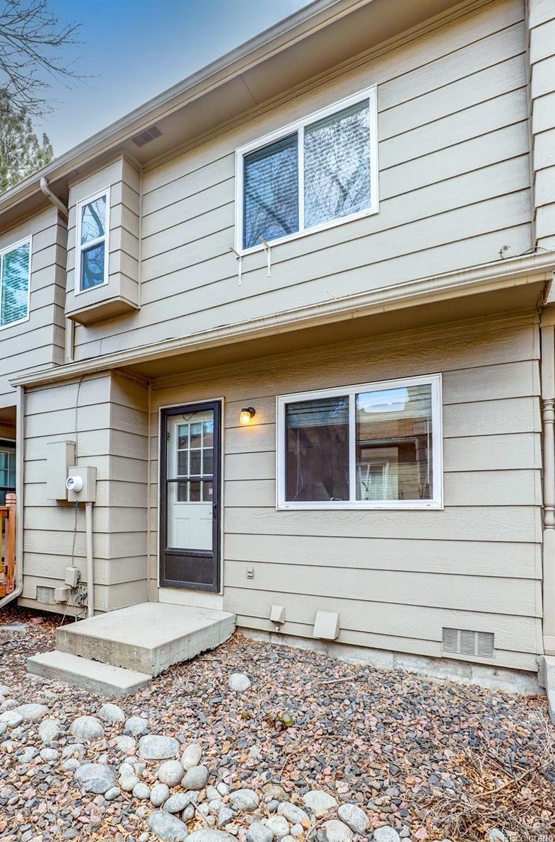 7978 Chase Cir, Arvada CO  80003-2553 exterior