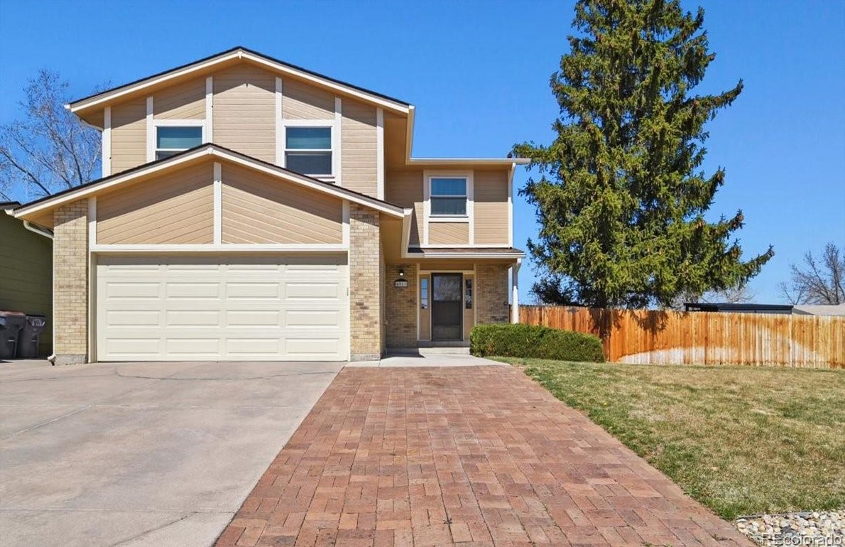 4853 Hoyt St, Littleton, CO 80123-1977