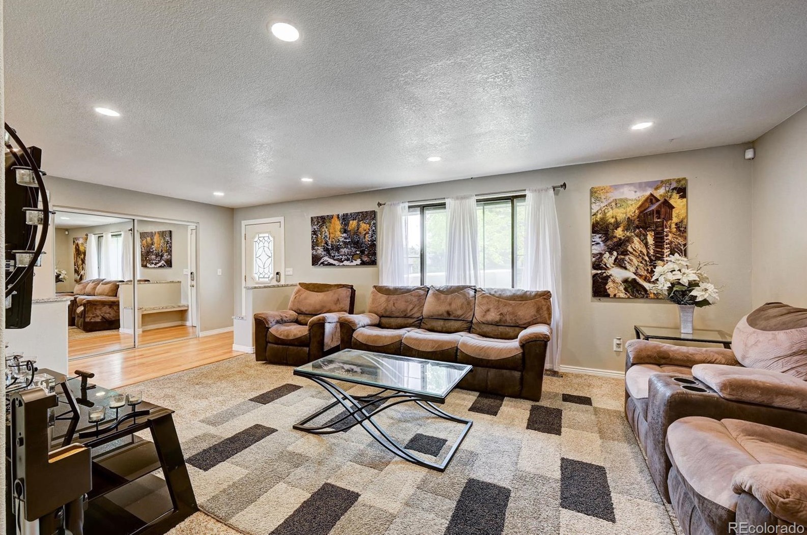 6543 Brentwood Way, Littleton CO 80123-3515 exterior