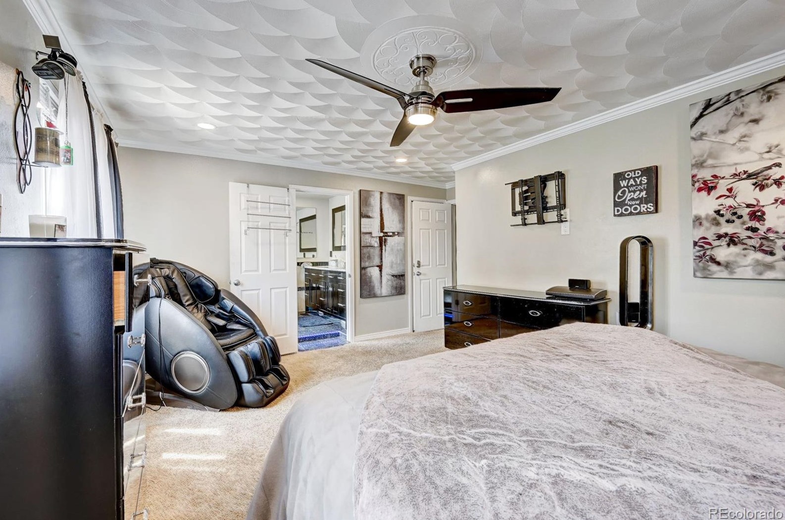 6543 Brentwood Way, Littleton CO 80123-3515 exterior