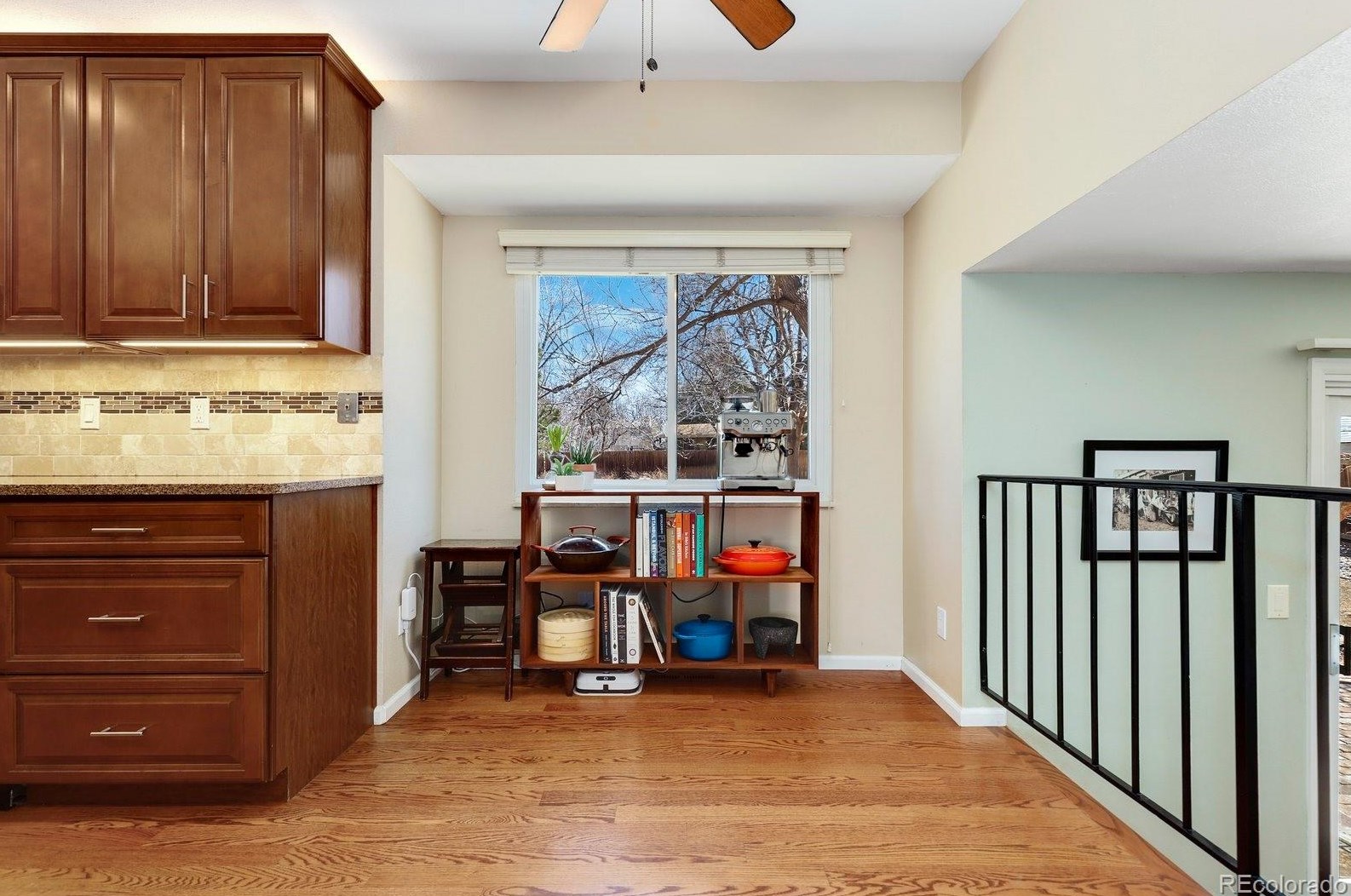 1452 Long Pl, Littleton CO 80122-3020 exterior