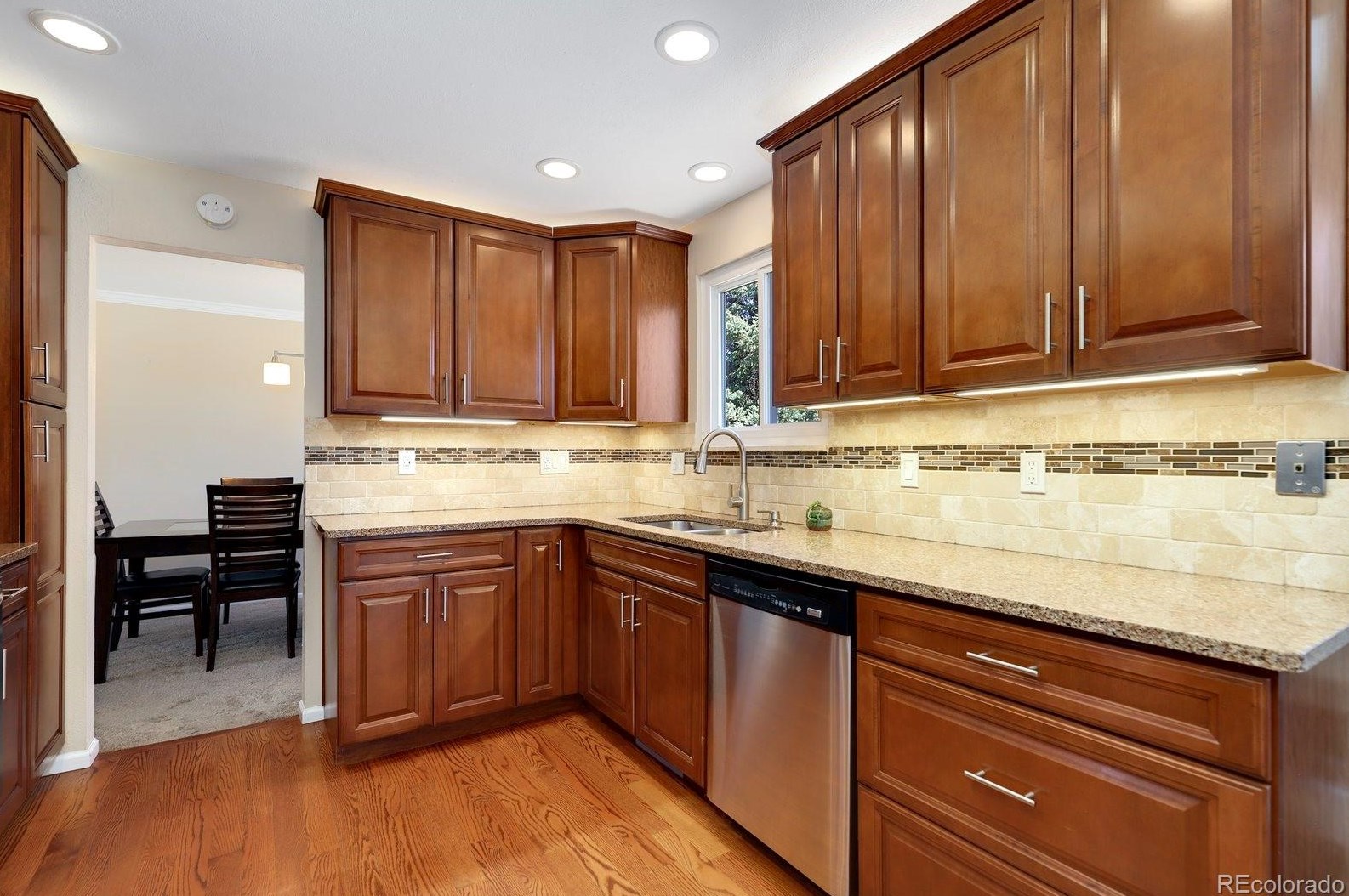 1452 Long Pl, Littleton CO 80122-3020 exterior