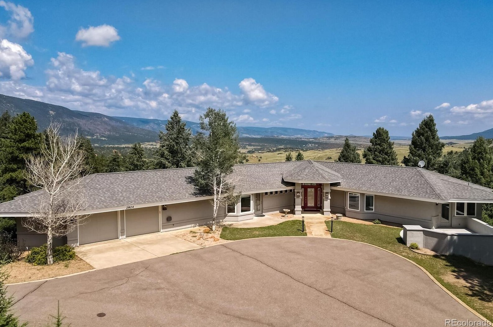 2824 Valley Park Dr, Palmer Lake, CO 80118-7638