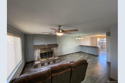 422 Gladiola Street - Photo 1